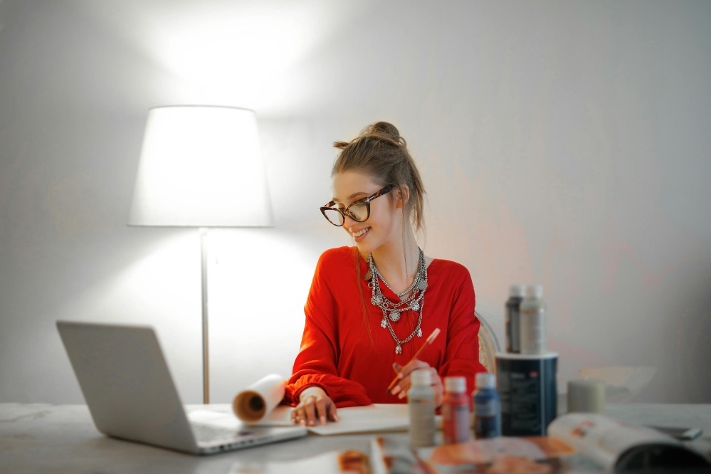 Clientes, proveedores y contratación: principales preocupaciones legales de autónomos y pymes, según Legálitas