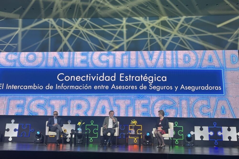 Martín Navaz destaca en México las ventajas de la pLataforma CIMA como modelo de innovación para el seguro
