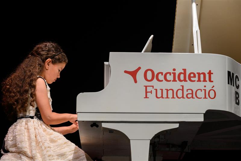 El proyecto ¡Me Toca! de Fundación Occidente cierra el curso con 135 becas de piano y amplía su alcance con una nueva sede en Bilbao