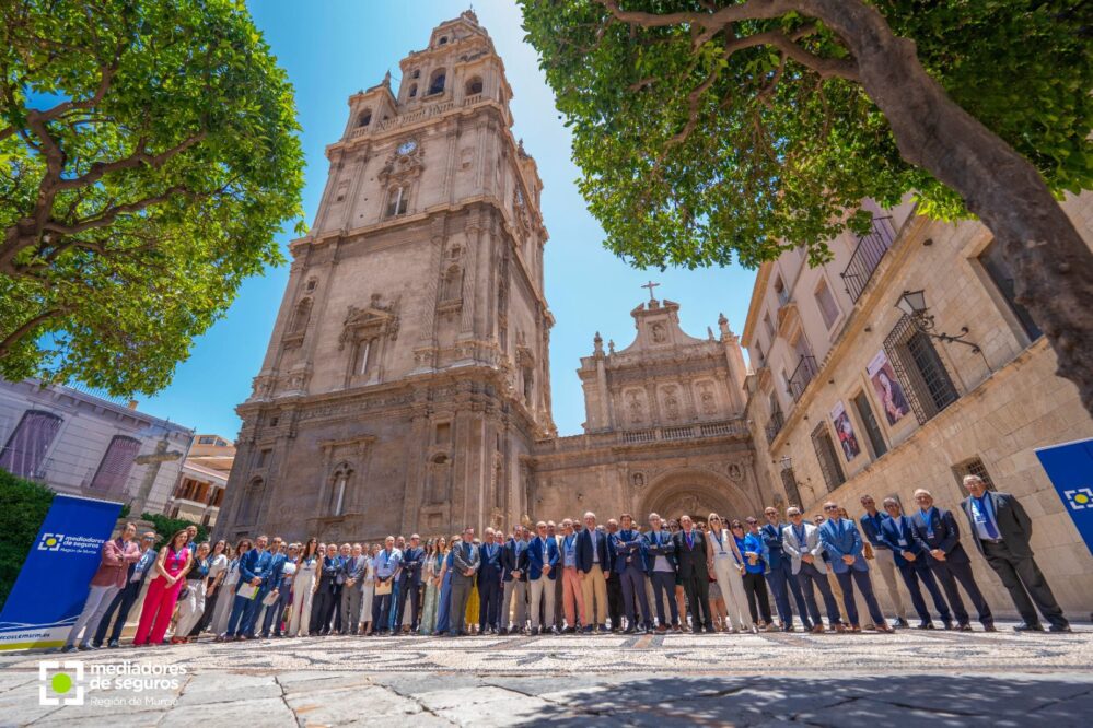 El Colegio de Murcia celebró el 26 de junio, el tradicional Día de la Patrona con un acto que combinó solemnidad, emoción y compañerismo