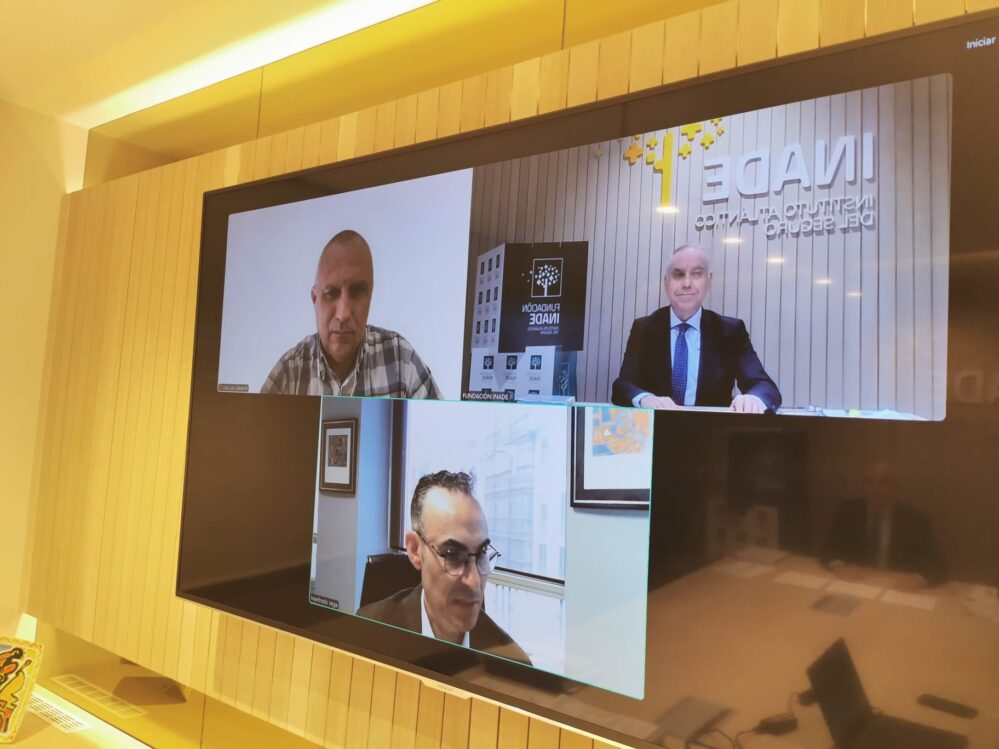 Espacio Inade reunió a expertos del sector asegurador para analizar cómo afrontar el impacto de la longevidad desde el ámbito del seguro.