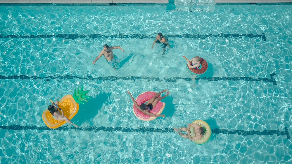 Los planes vacacionales, el tiempo libre con los hijos o los cambios de rutina suponen un aumento considerable del gasto, según EFPA España.