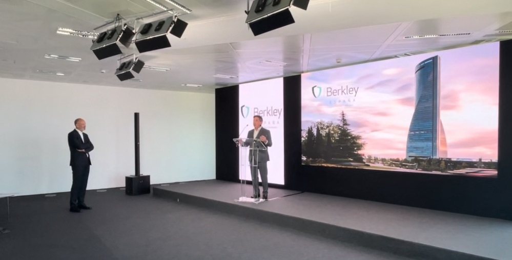 Berkley España presentó ayer su nueva sede, en la planta 42 de la Torre Emperador Castellana de Madrid, en un acto que reunió a brokers y profesionales del sector asegurador