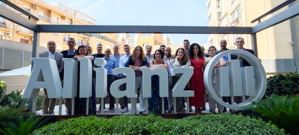 Allianz apuesta por una atención más directa al corredor en un desayuno de trabajo enmarcado en el ciclo “A Debate con Corredores” de FECOR