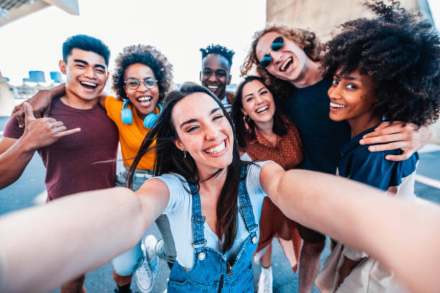 La Generación Z redefine las reglas del marketing y rechaza la publicidad tradicional