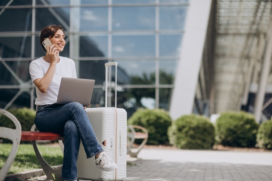 Europ Assistance refuerza su oferta de seguros de viaje con conectividad global