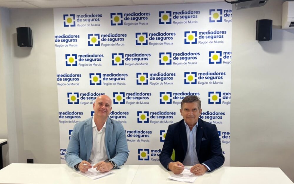 El Colegio de Mediadores de Seguros de la Región de Murcia y la empresa Auto Cristal Ralarsa han renovado su protocolo de colaboración