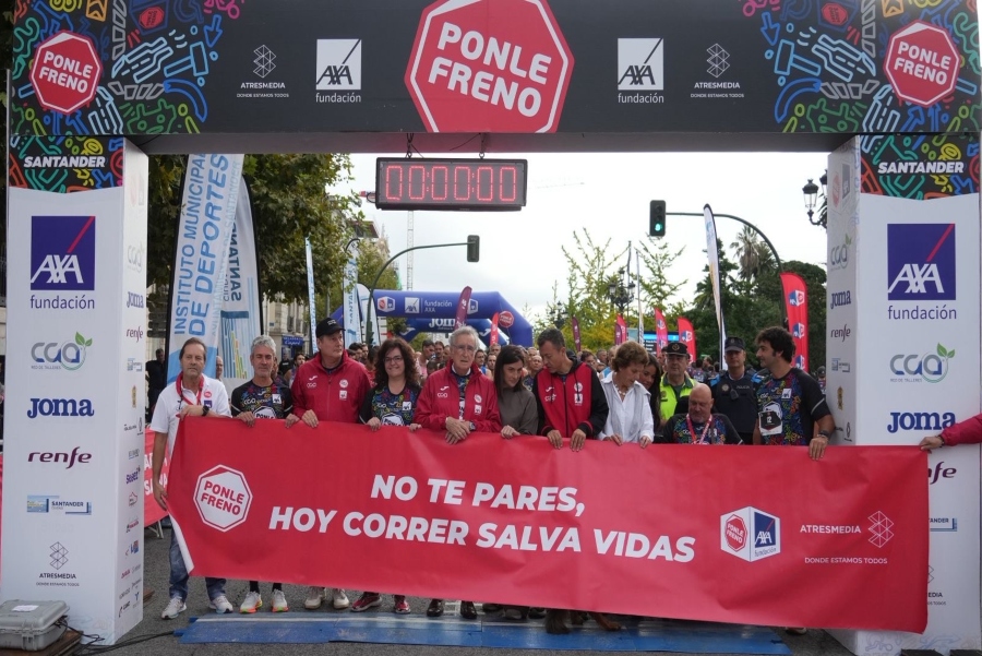 Santander vuelve a respaldar la carrera Ponle Freno por las víctimas de tráfico