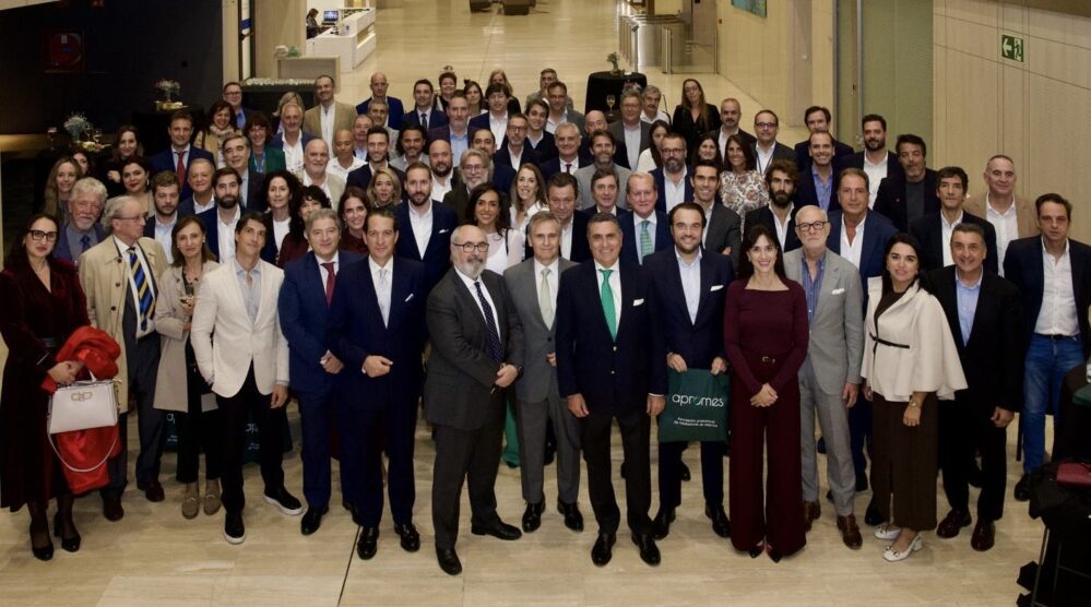 Apromes conmemora su trayectoria junto a más de un centenar de corredurías y refuerza su compromiso con la mediación profesional