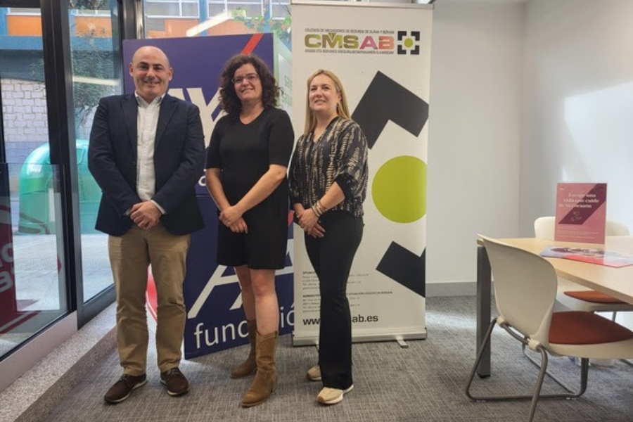 AXA y el Colegio de Mediadores de Álava y Vizcaya renuevan su compromiso con la formación y la excelencia profesional