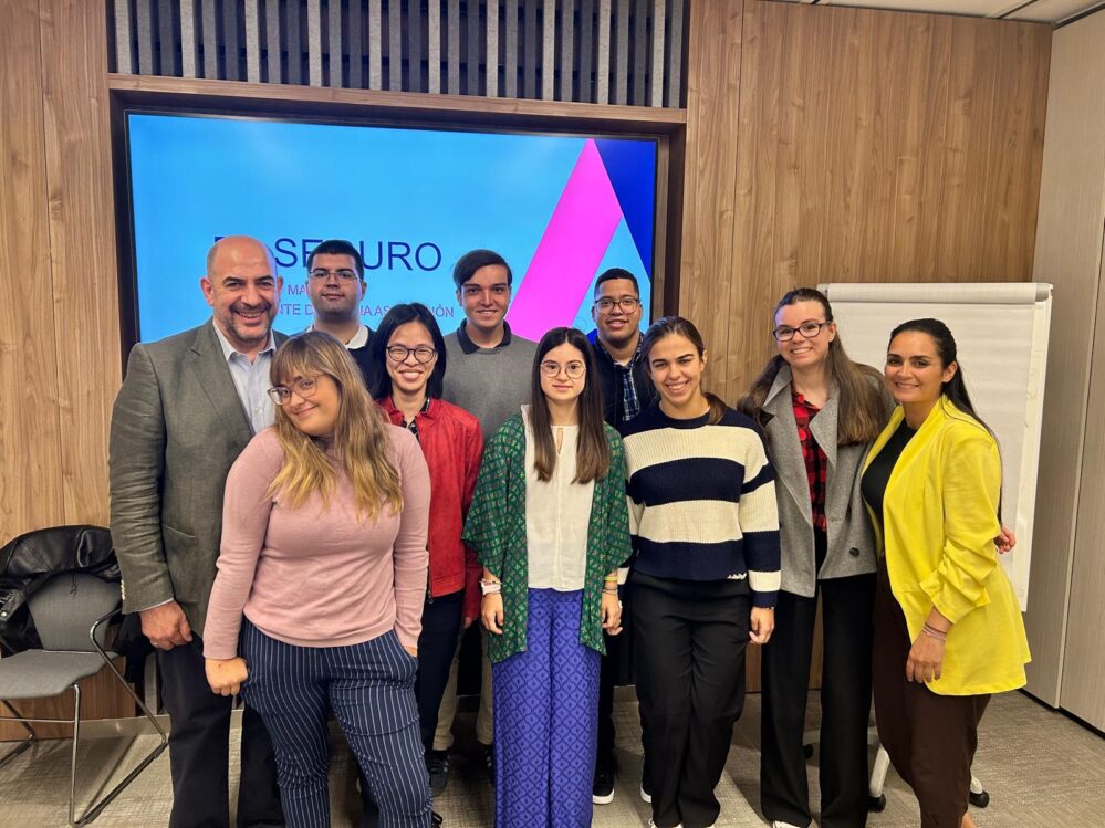 Aunna Asociación refuerza su compromiso con la inclusión y la cultura aseguradora junto a la Fundación Prodis