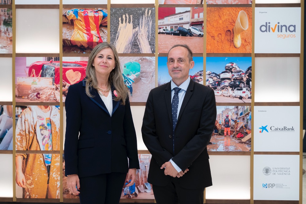Divina Seguros inaugura en Valencia la exposición “Lodo. Miradas de lo vivido”, un homenaje a los afectados por la DANA de 2024