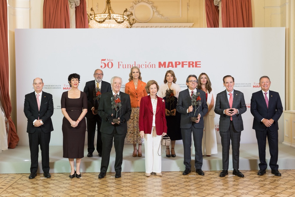 Fundación MAPFRE premia a João Carlos Martins, la Sociedad de San Vicente de Paúl, 100 mil pisos para jugar y Alejandro Izuzquiza.