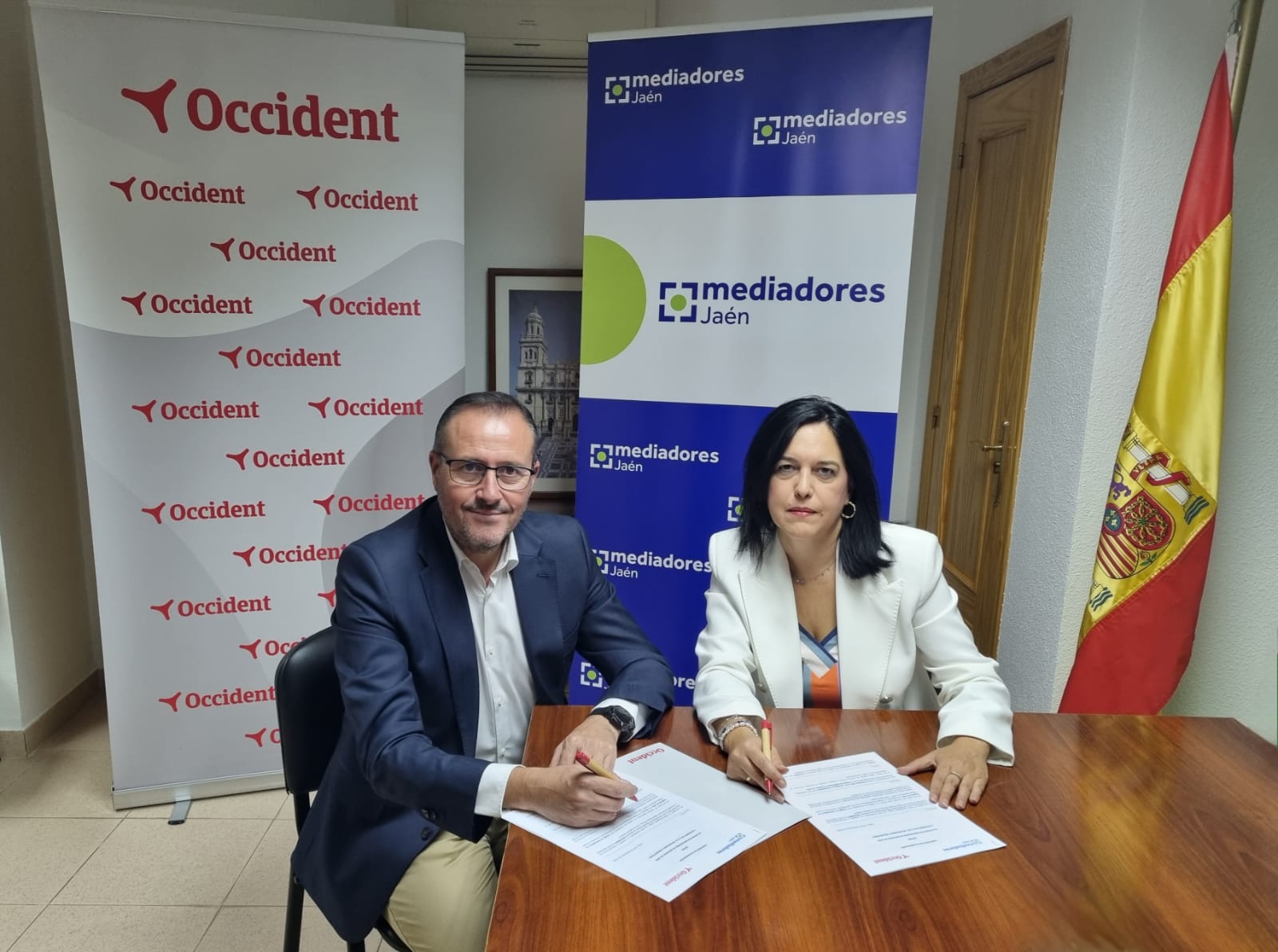 Occident y el Colegio de Jaén han renovado su acuerdo de colaboración con el objetivo de fortalecer los vínculos entre ambas entidades.