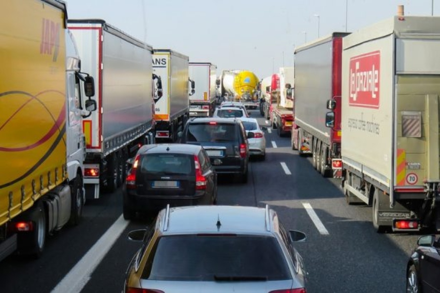 El parque móvil crece un 2% en el tercer trimestre de 2025