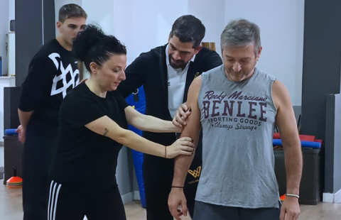 Europ Assistance ha puesto en marcha una iniciativa de empoderamiento para sus empleadas, consistente en un programa de defensa personal