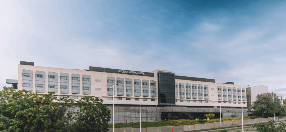 Clínica Diagonal (FIATC) amplía sus instalaciones con un nuevo edificio anexo para consultas y servicios médicos.