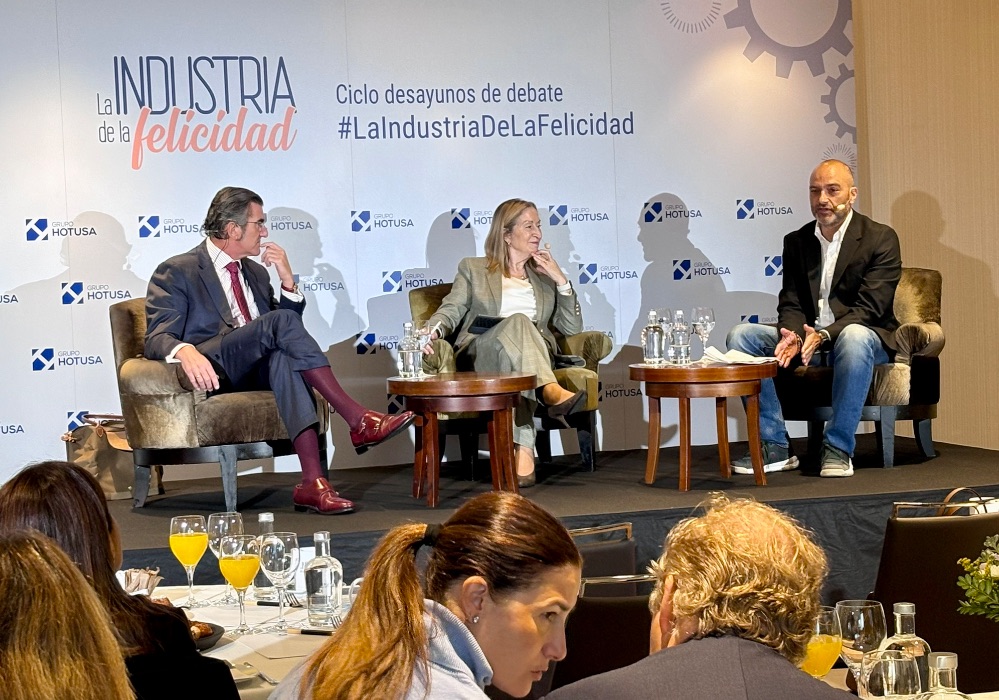 Ana Pastor, exministra de Sanidad, y Juan Abarca, presidente de HM Hospitales, han debatido sobre el potencial de España como destino de turismo sanitario.