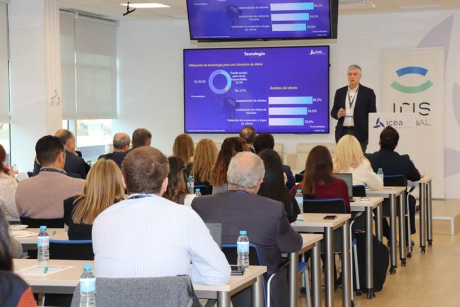 Casi 100 profesionales participan en la jornada sobre el seguro de decesos organizada por ICEA e Iris Global
