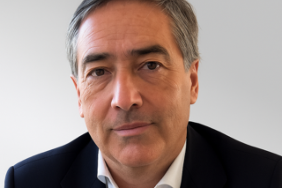 Crédito y Caución refuerza su estructura comercial con la incorporación de Francisco Neira