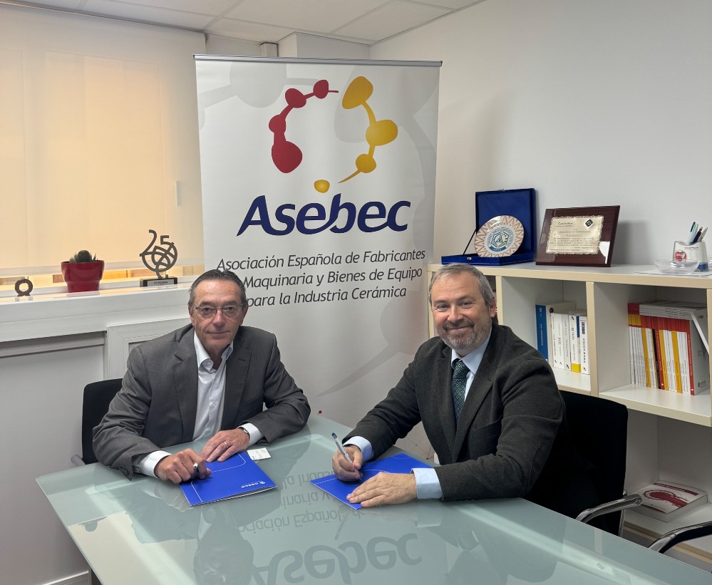 Cesce y Asebec refuerzan con su alianza la gestión del riesgo y la competitividad del sector de maquinaria cerámica.