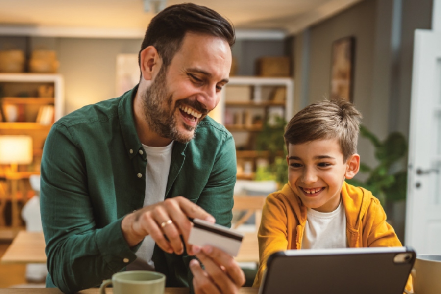 Zurich Seguros y MediaMarkt responden al auge de la ciberdelincuencia con una solución aseguradora para particulares