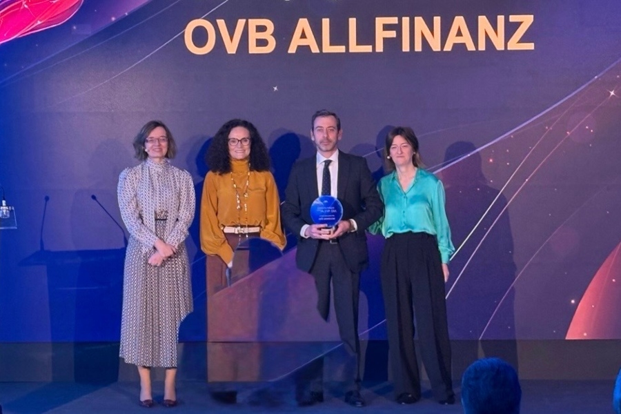 AXA distingue a OVB España con el premio a la Mejor Gestión de Vida en seguros
