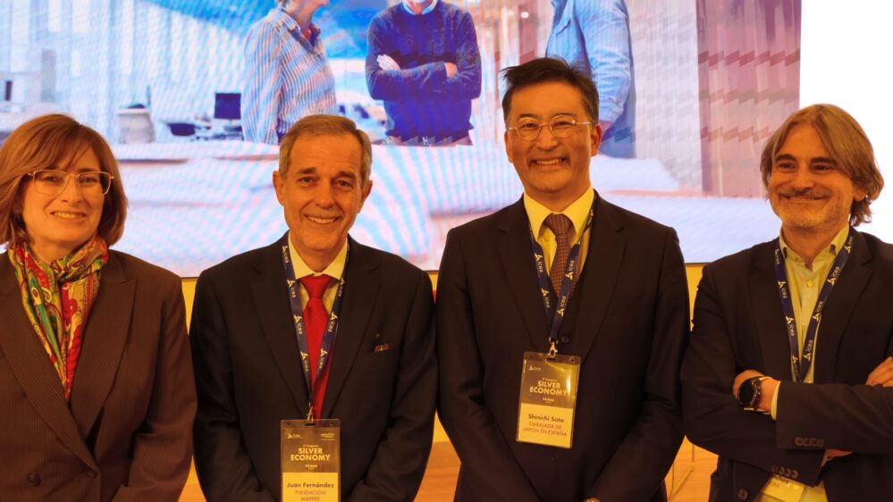 La economía sénior en España crece: los mayores de 55 años ya concentran casi el 40% del consumo y son clave en ahorro, inversión y mercado asegurador.