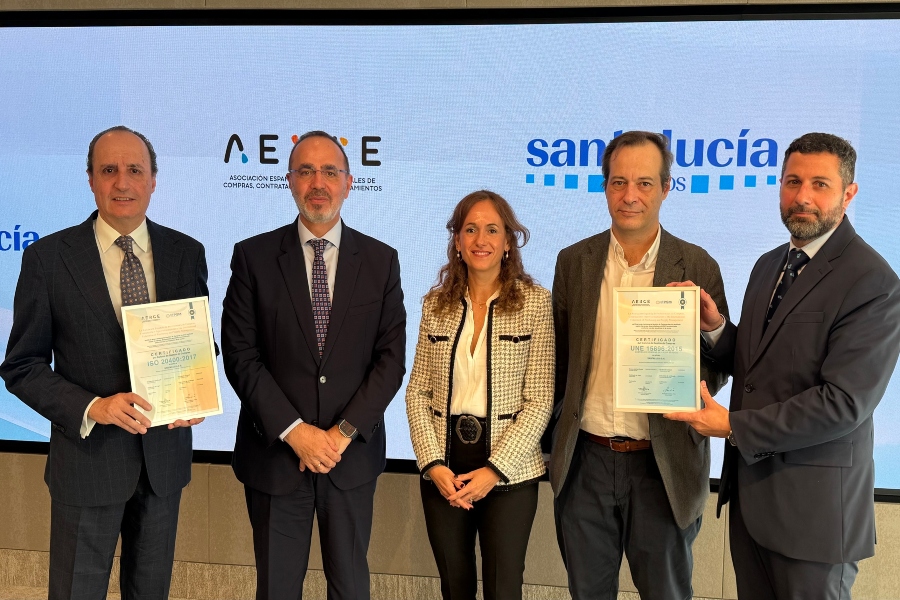 SANTALUCÍA impulsa su modelo de compras tras obtener las certificaciones UNE 15896 e ISO 20400