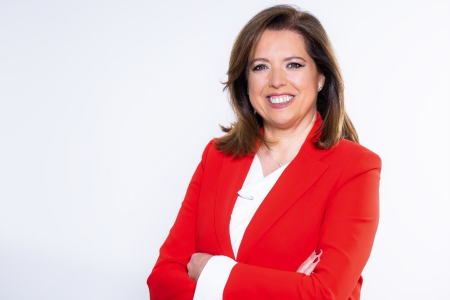 Elena Sanz, CEO de Mapfre IBERIA, recibe el premio ‘Women in Insurance Award’