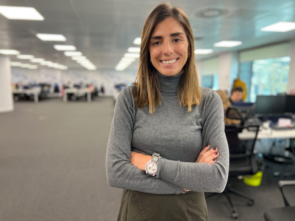 Jhasficha a Raisa Sasian como Senior Associate Marine.