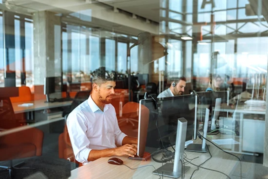 Hoist Finance inicia operaciones en España a través de su plataforma de ahorro