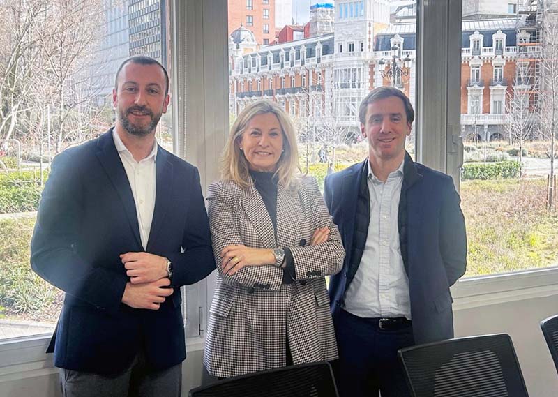 El Colegio de Mediadores de Madrid y Stoïk renuevan su alianza para 2026 con formación y protocolos frente a ciberriesgos en la mediación.