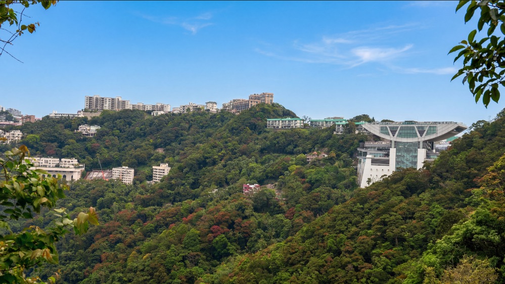 HDI Global analiza los riesgos climáticos en Victoria Peak (Hong Kong) y alerta del impacto de lluvias extremas, calor e incendios en turismo e infraestructuras.