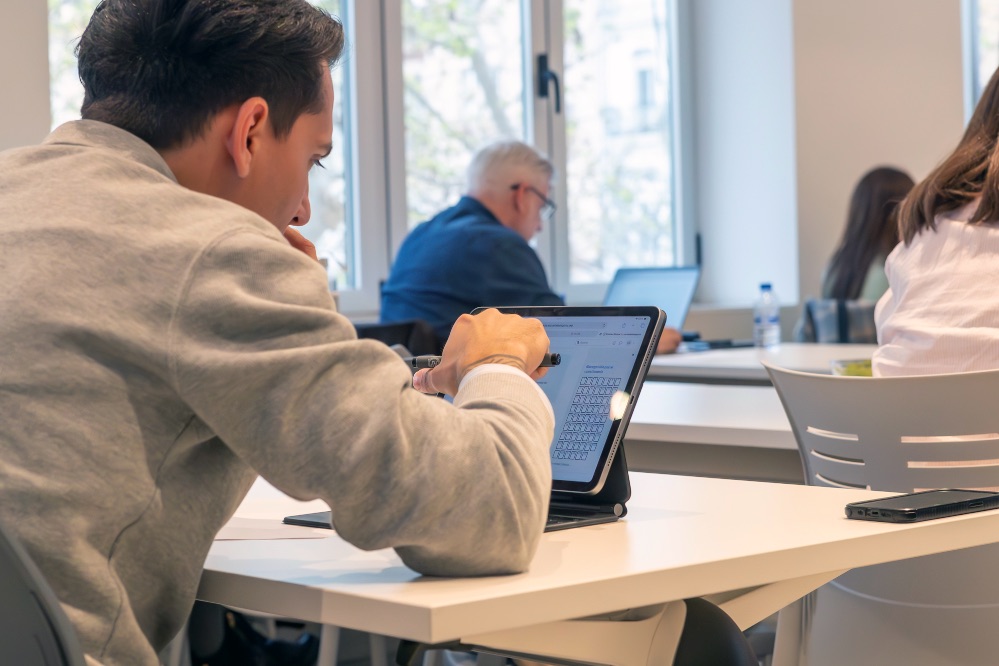 El Colegio de Valencia celebra el examen final del Bloque 2 con resultados positivos y refuerza su apuesta por la formación de calidad.