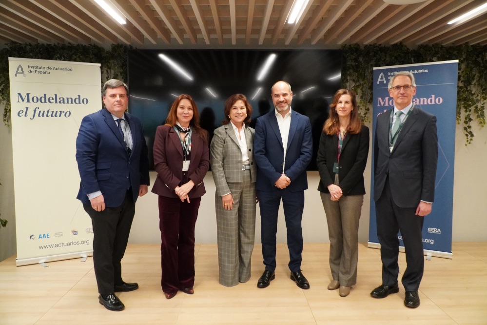 El Instituto de Actuarios de España lanza un diploma en buen gobierno para impulsar la presencia de actuarios en los Consejos de Administración.