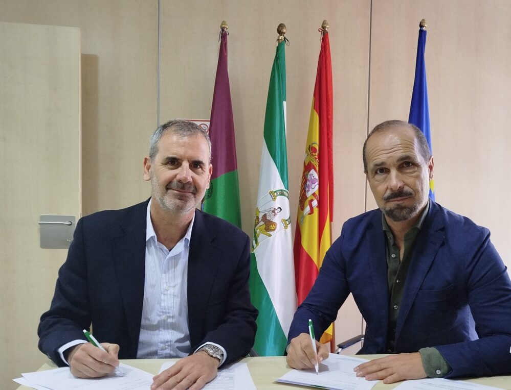 Aegon renueva su acuerdo con el Colegio de Mediadores de Málaga para impulsar la formación, la colaboración institucional y el desarrollo profesional del canal de mediación.