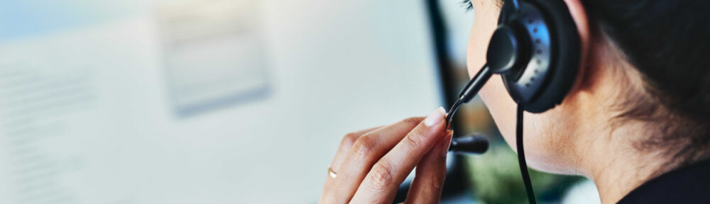 El 84,8% de los jóvenes españoles reclama combinar atención digital y humana en los servicios