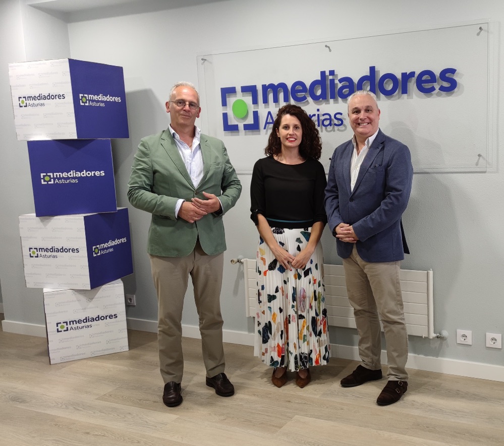 Mediadores Asturias y AXA renuevan su acuerdo de colaboración