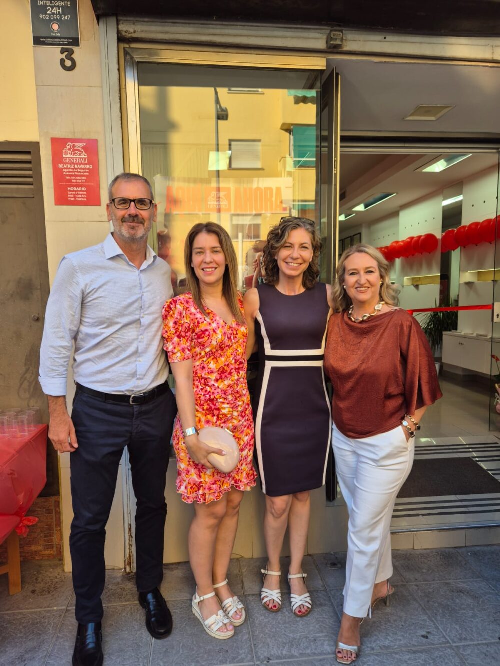 Beatriz Navarro inaugura una nueva oficina de Generali en Marbella con el apoyo del Colegio de Mediadores de Seguros de Málaga y de la aseguradora.
