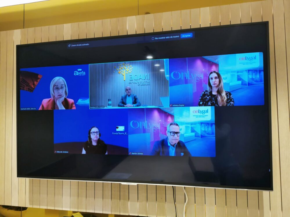 Espacio Inade presenta el seguro de avería de maquinaria de Asefa y la protección jurídica para familias de onLygal.