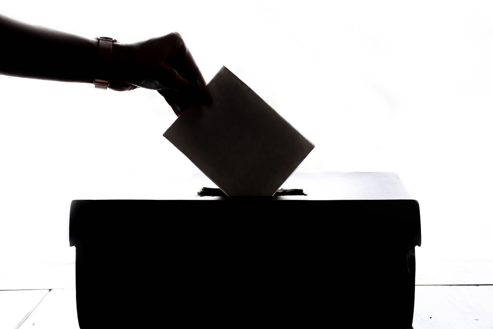 ¿Trabajas el 29N? Legálitas explica los permisos retribuidos para votar, las obligaciones de las mesas y las causas para excusarse.