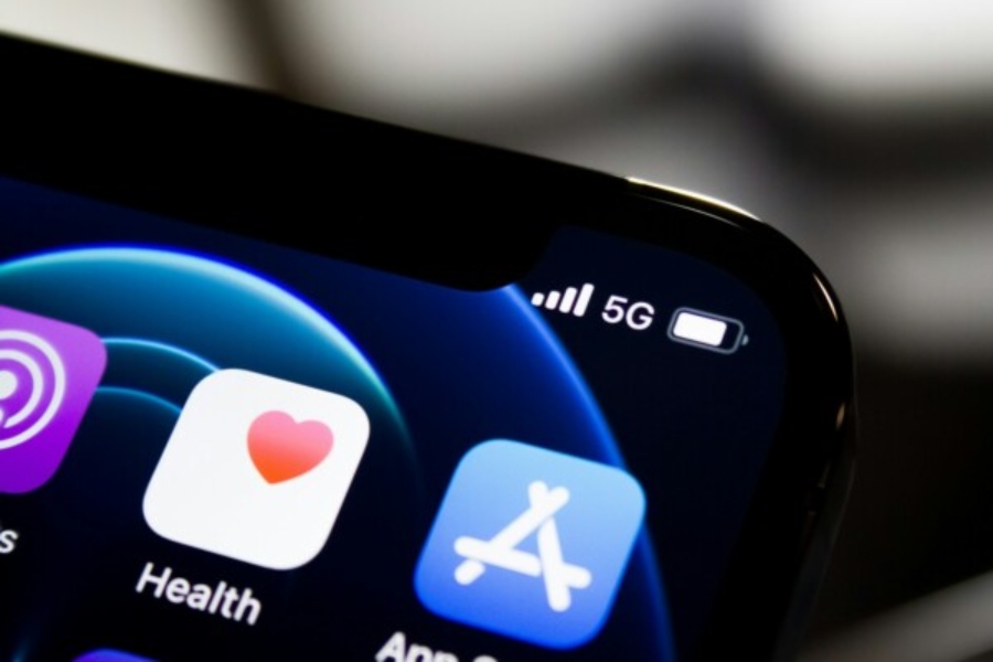 Sanitas, Adeslas y MAPFRE lideran el ranking digital del seguro de salud en España